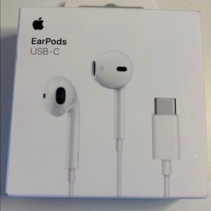 **New in Box** Apple Wired Earbuds with USB-C Connector